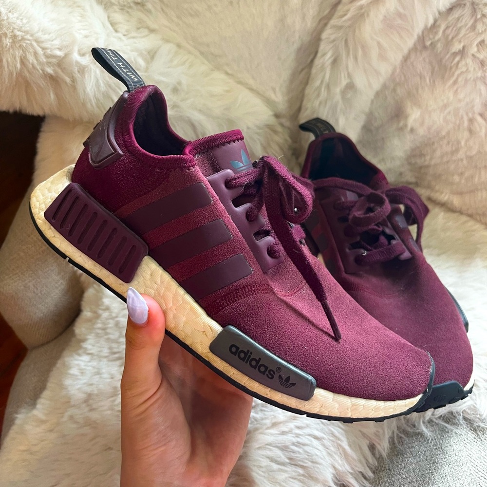 Adidas NMD r1 maroon suede
